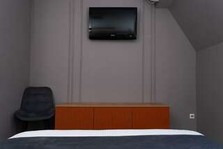 Гостиница Олимп Туапсе Номер делюкс комфорт с 1 двуспальной кроватью-2